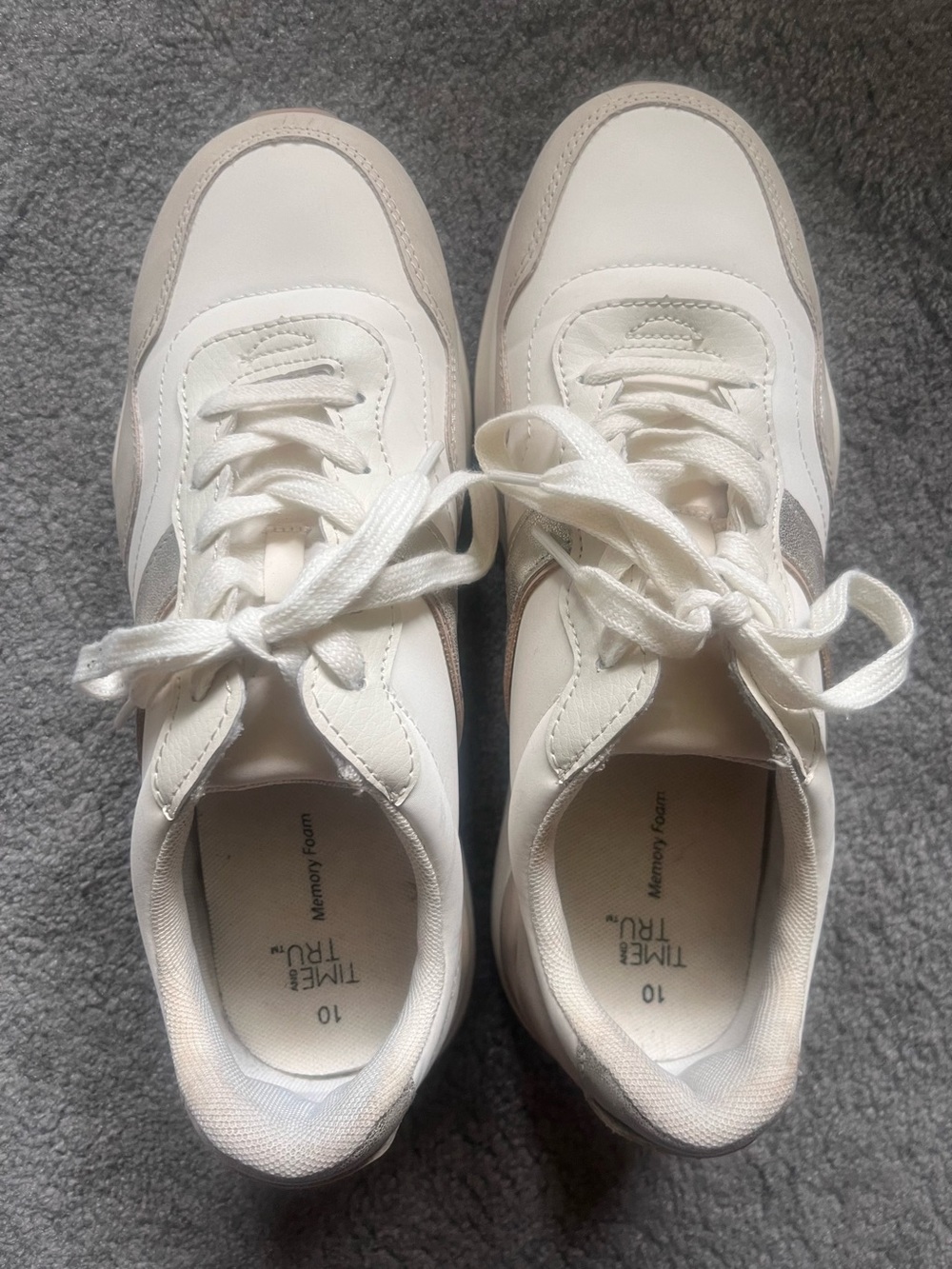 Women's Chunky Jogger
Sneakers Shoes Size 10 Time and Tru NWT